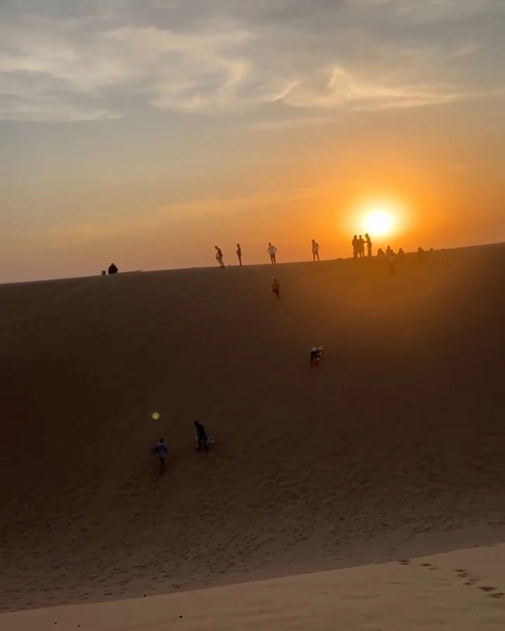 mini desert sandboarding adventure and walk near Agadir & Taghazout.
